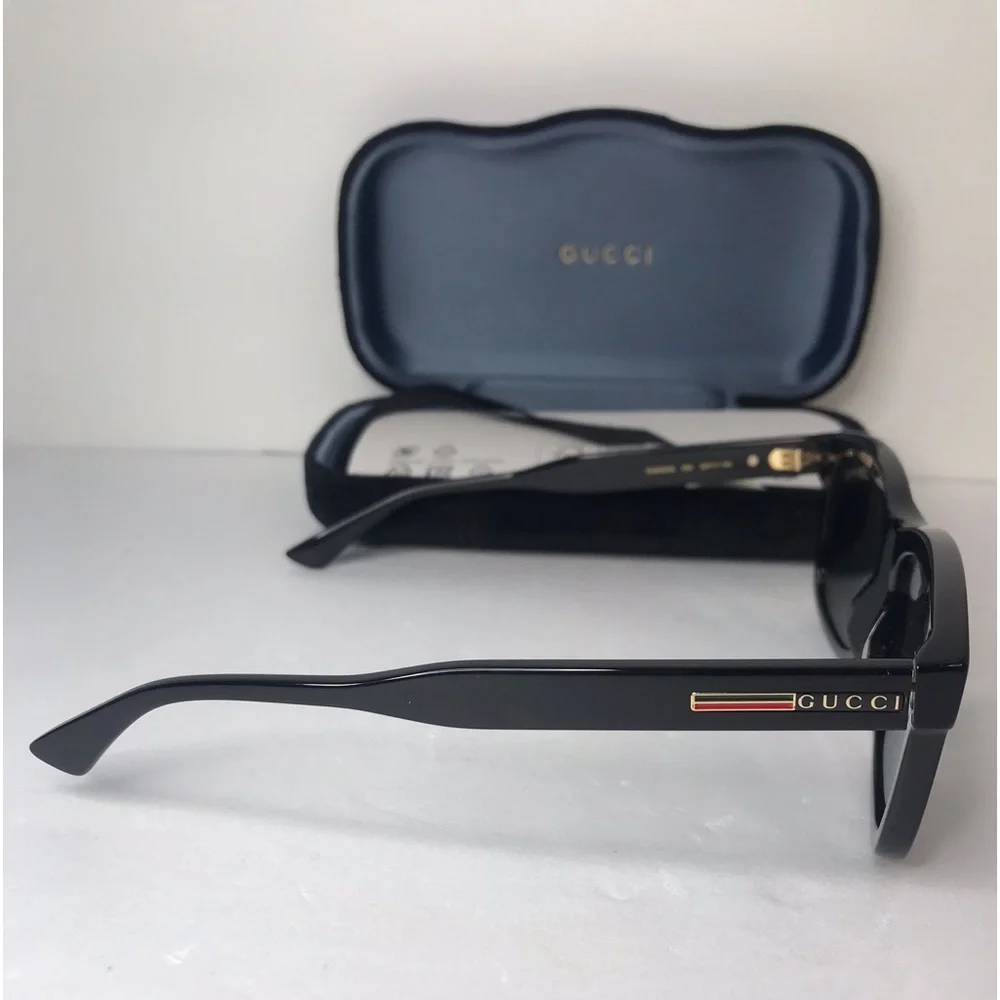 New - 💯 Authentic Gucci Grey Square Men's Sunglasses GG0824S 005